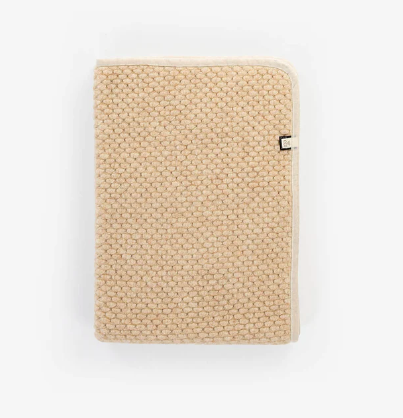 Wollen deken bouclé wieg